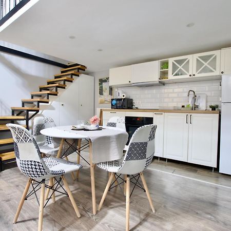 Studio Apartment By Hi5- Rozsa Street บูดาเปสต์ ภายนอก รูปภาพ