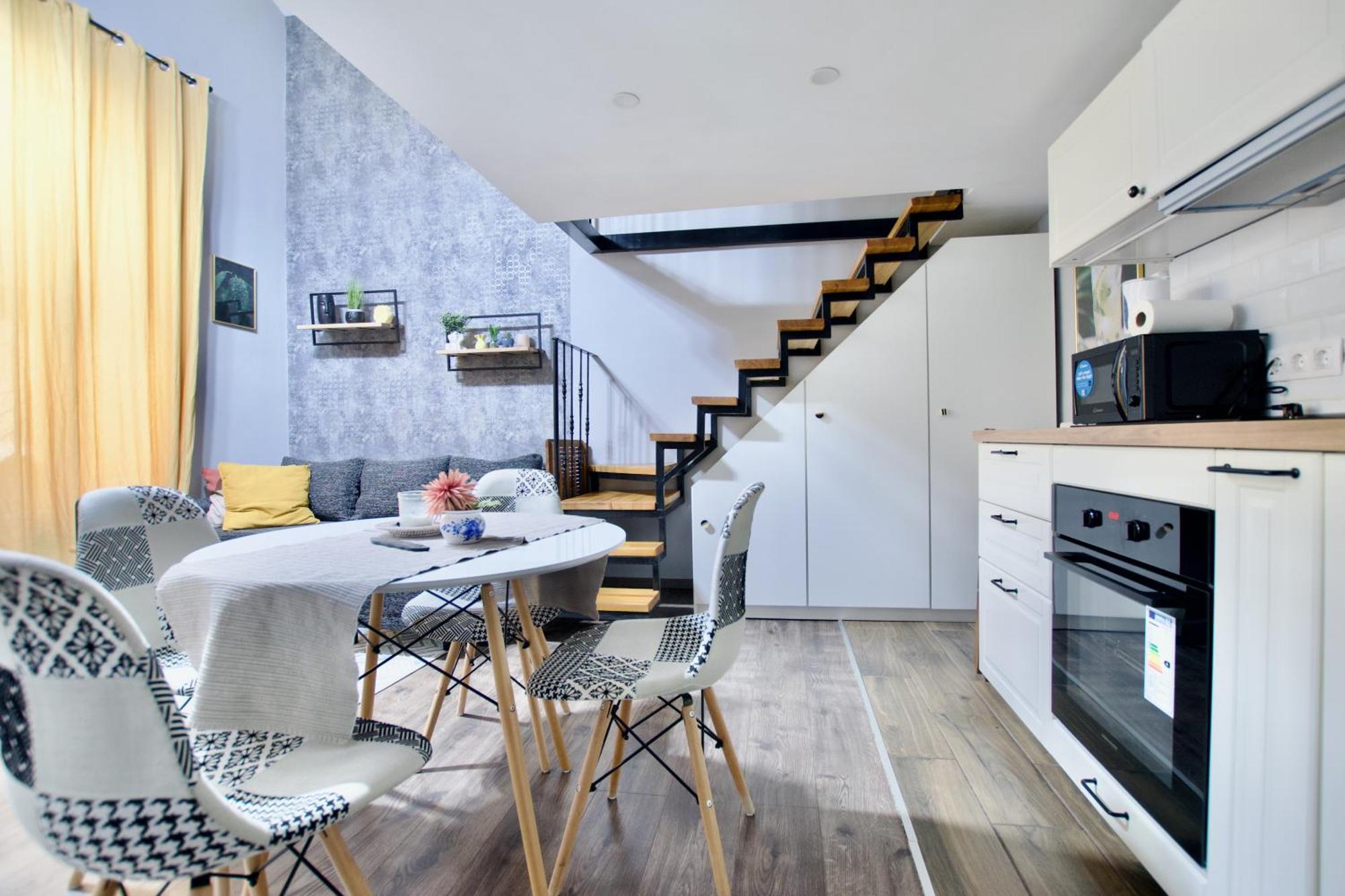 Studio Apartment By Hi5- Rozsa Street บูดาเปสต์ ภายนอก รูปภาพ